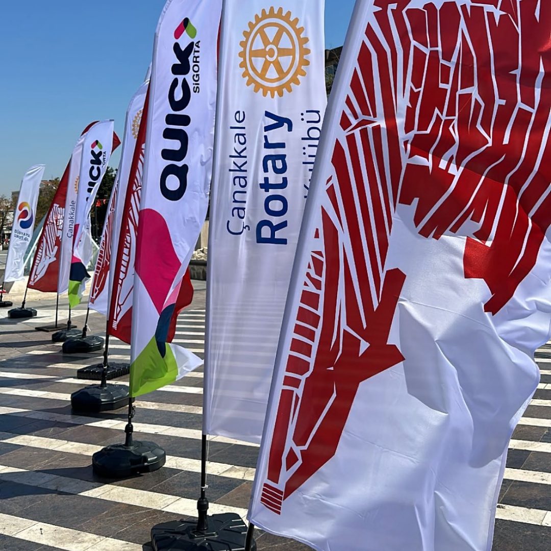 Çanakkale Rotary Kulübü tarafından 36.sı düzenlenen ve 17 ülkeden 850 yüzücünun…