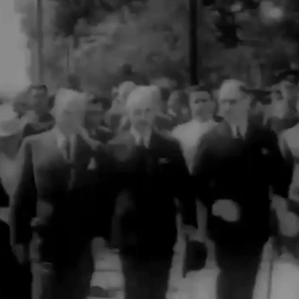 YAŞASIN CUMHURİYET!